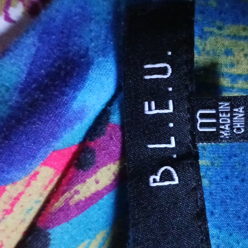 B.L.E.U. - Picture 3 of 8